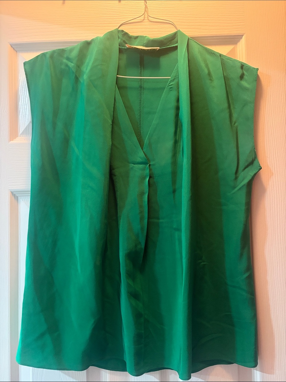 Amanda Uprichard Emerald Green V-Neck Sleeveless Blouse